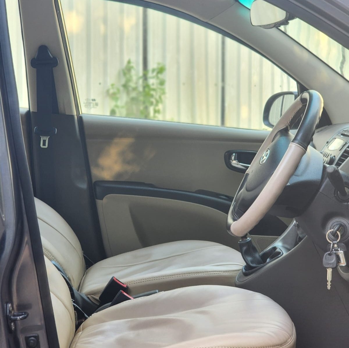 Hyundai i10 image 10