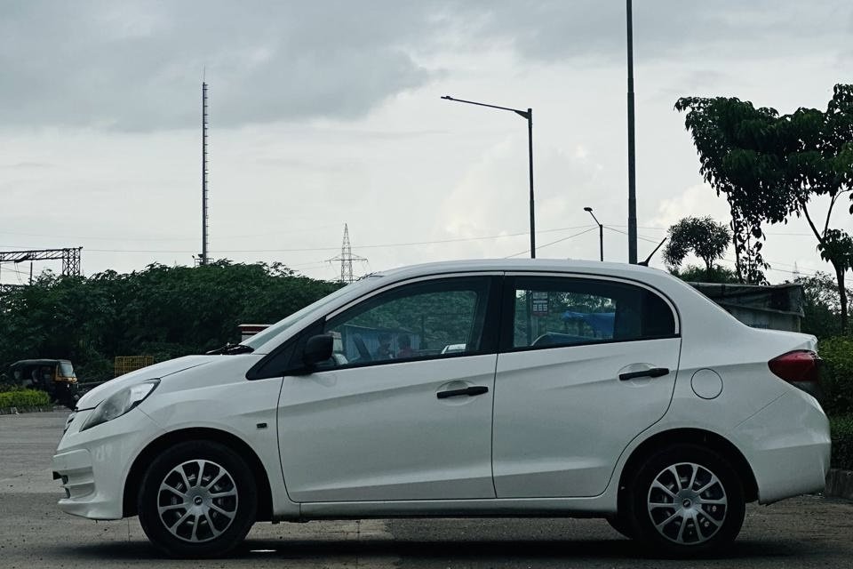 Honda Amaze image 2