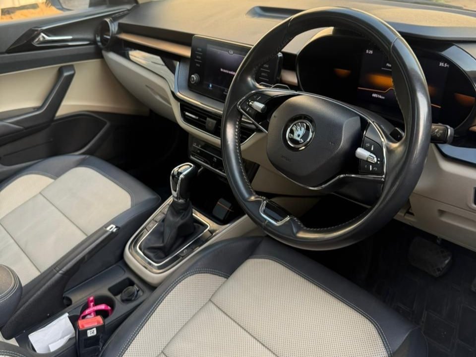 Skoda SLAVIA image 9