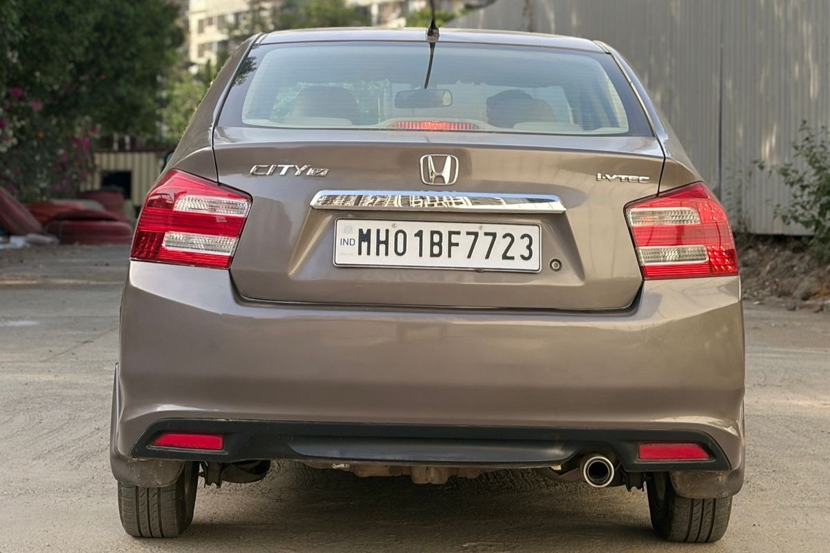 Honda City image 5