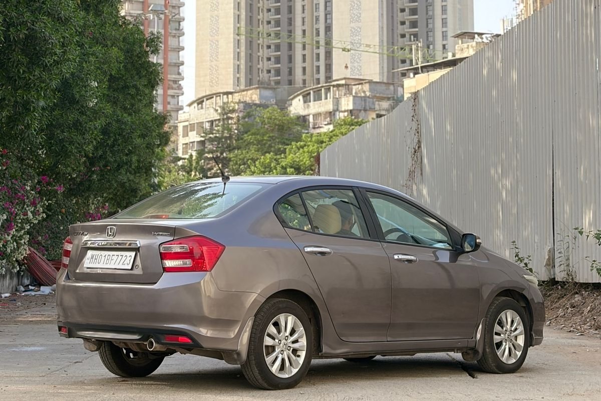 Honda City image 6