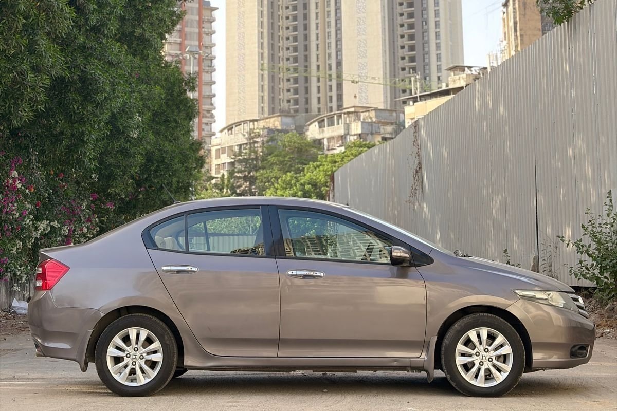 Honda City image 7