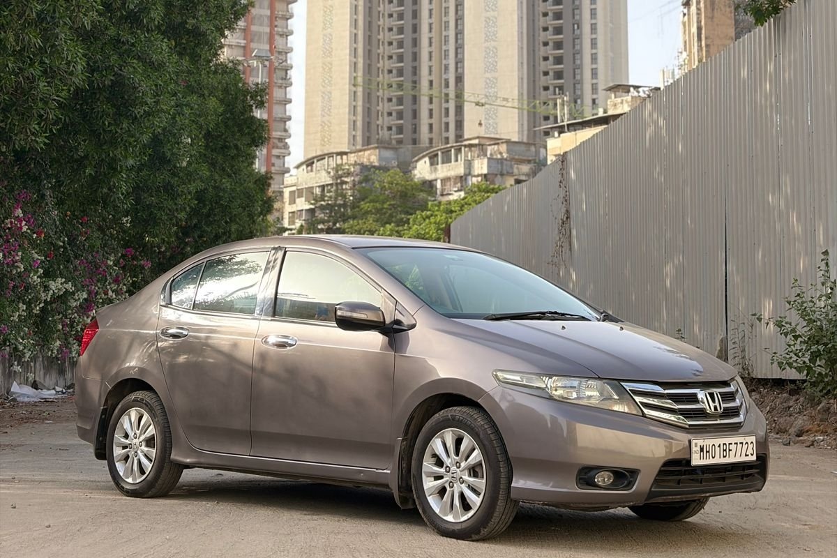 Honda City image 8