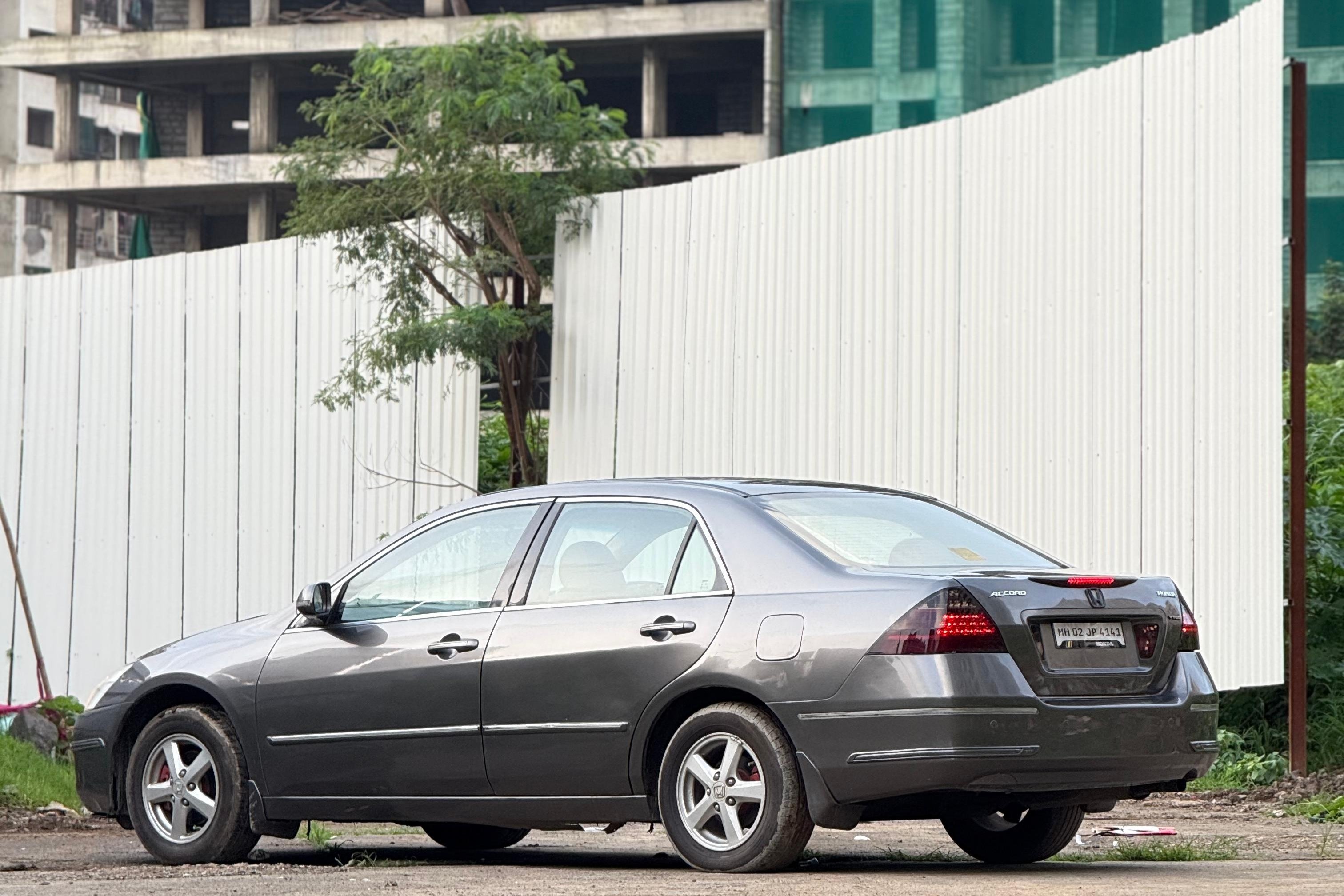 Honda Accord image 4