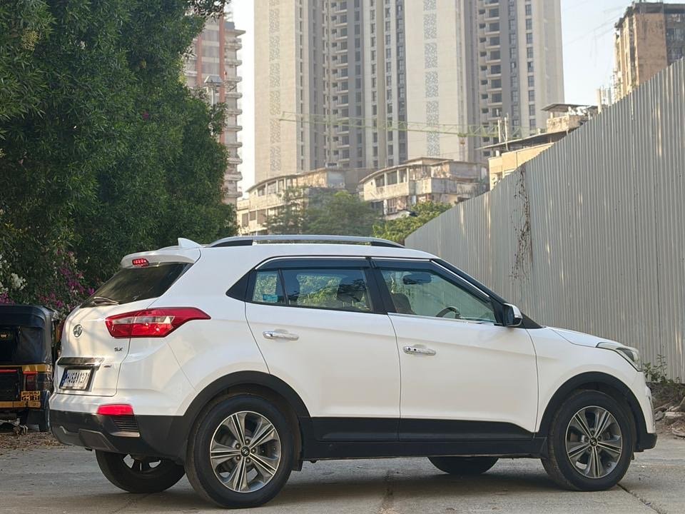 Hyundai CRETA AUTO image 6