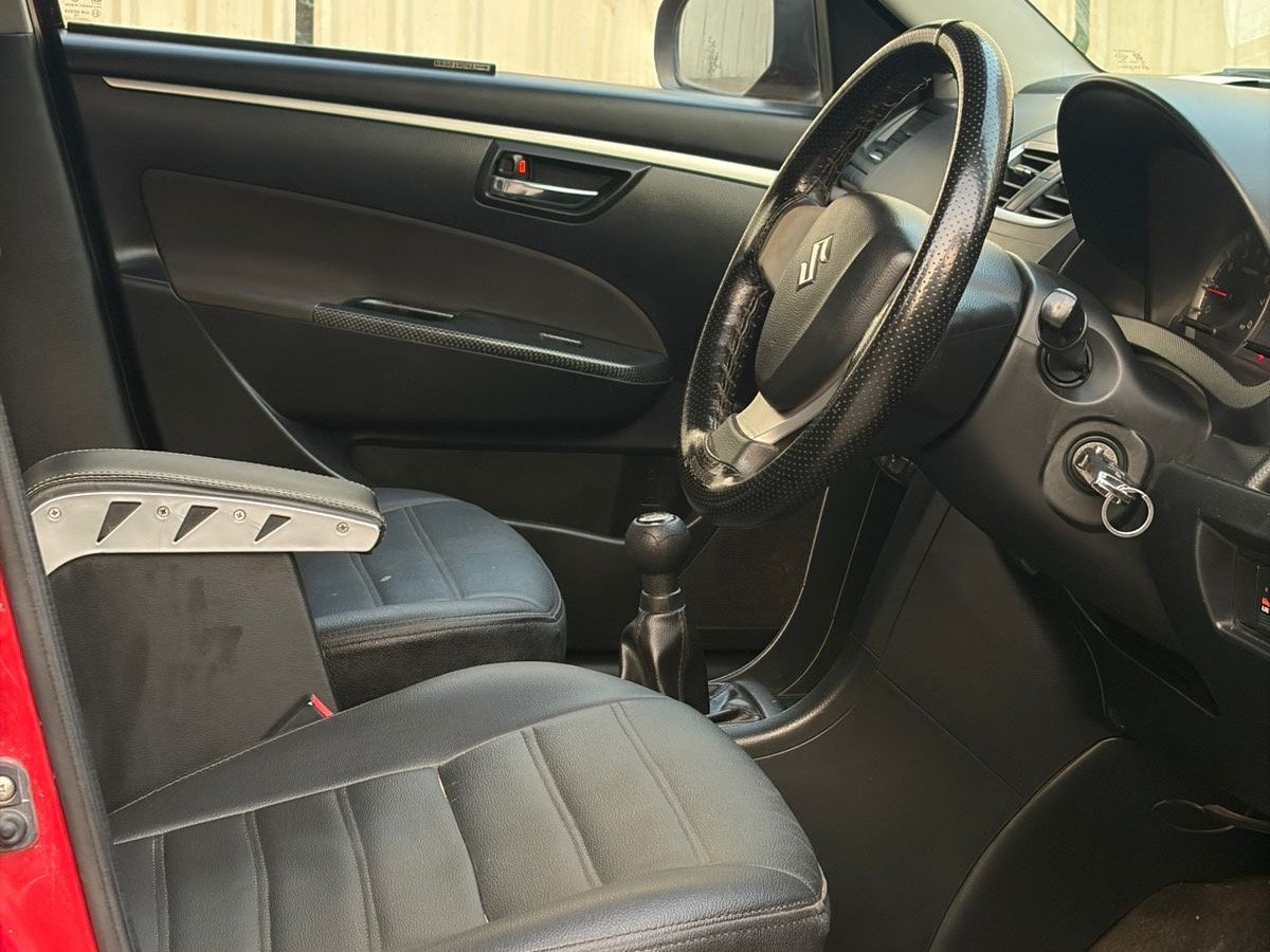 Maruti Suzuki SWIFT image 9