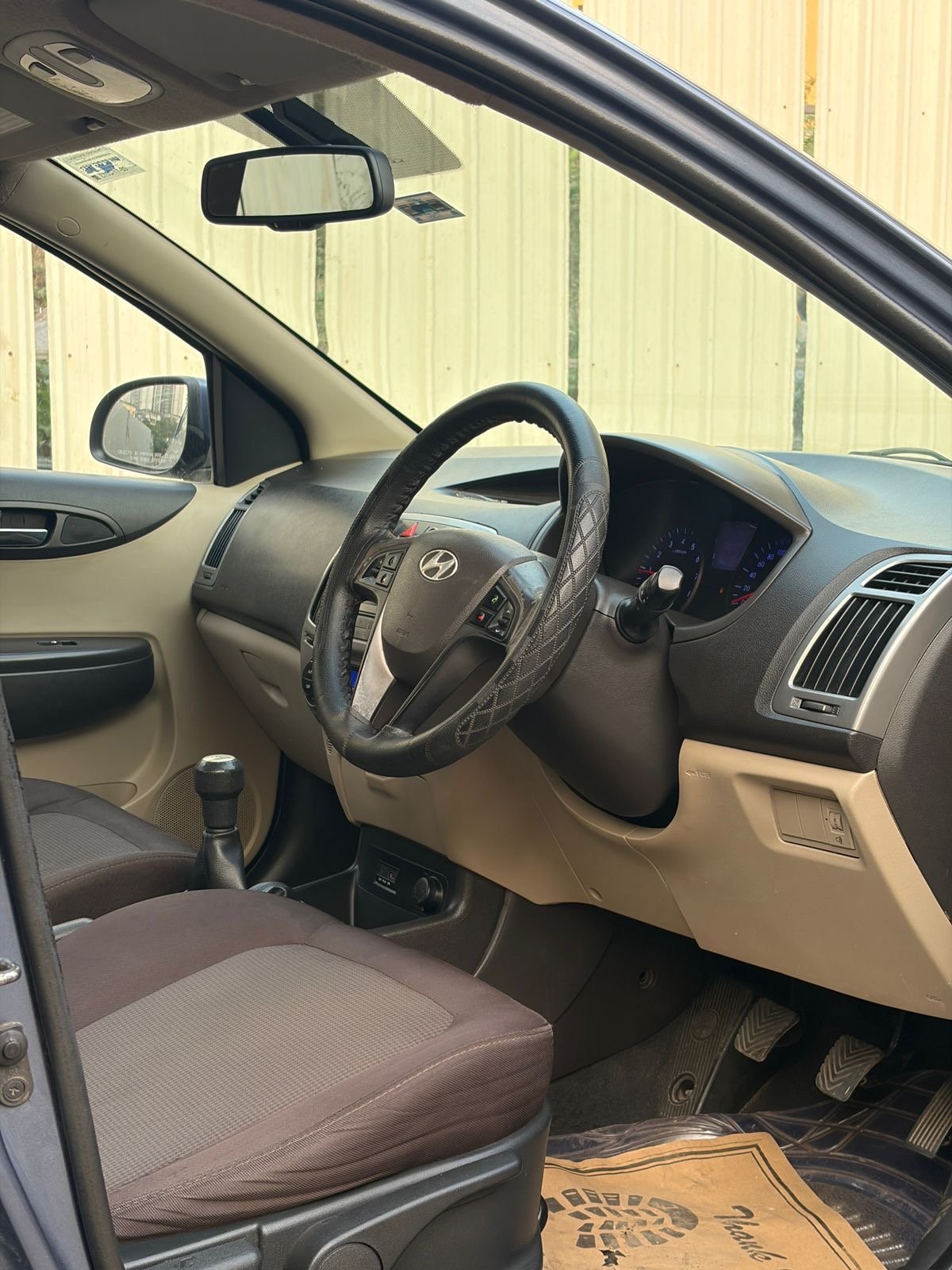 Hyundai HYUNDAI i20 image 11