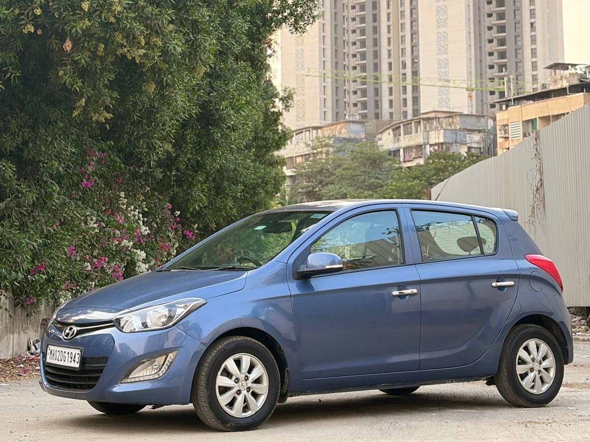Hyundai HYUNDAI i20 image 2