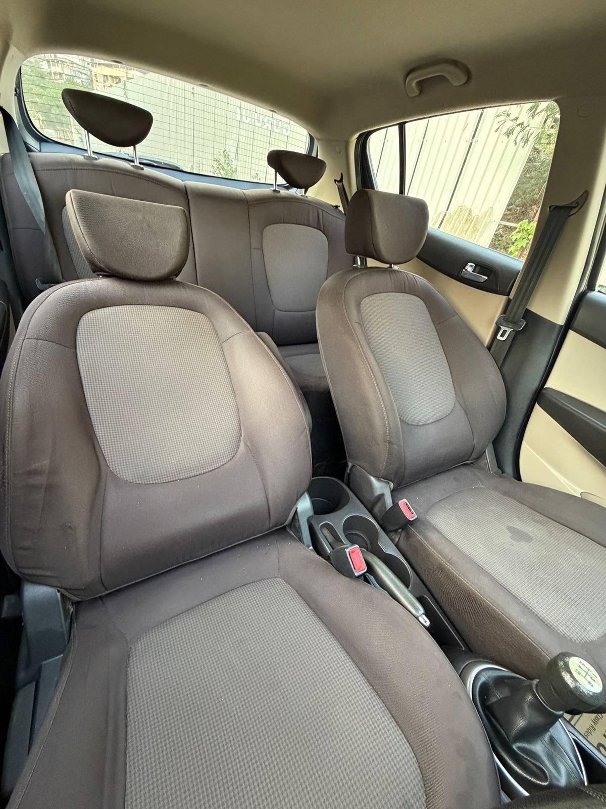 Hyundai HYUNDAI i20 image 8
