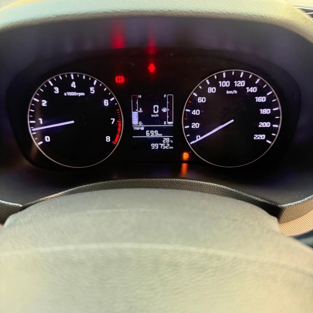 Hyundai CRETA S MT image 8